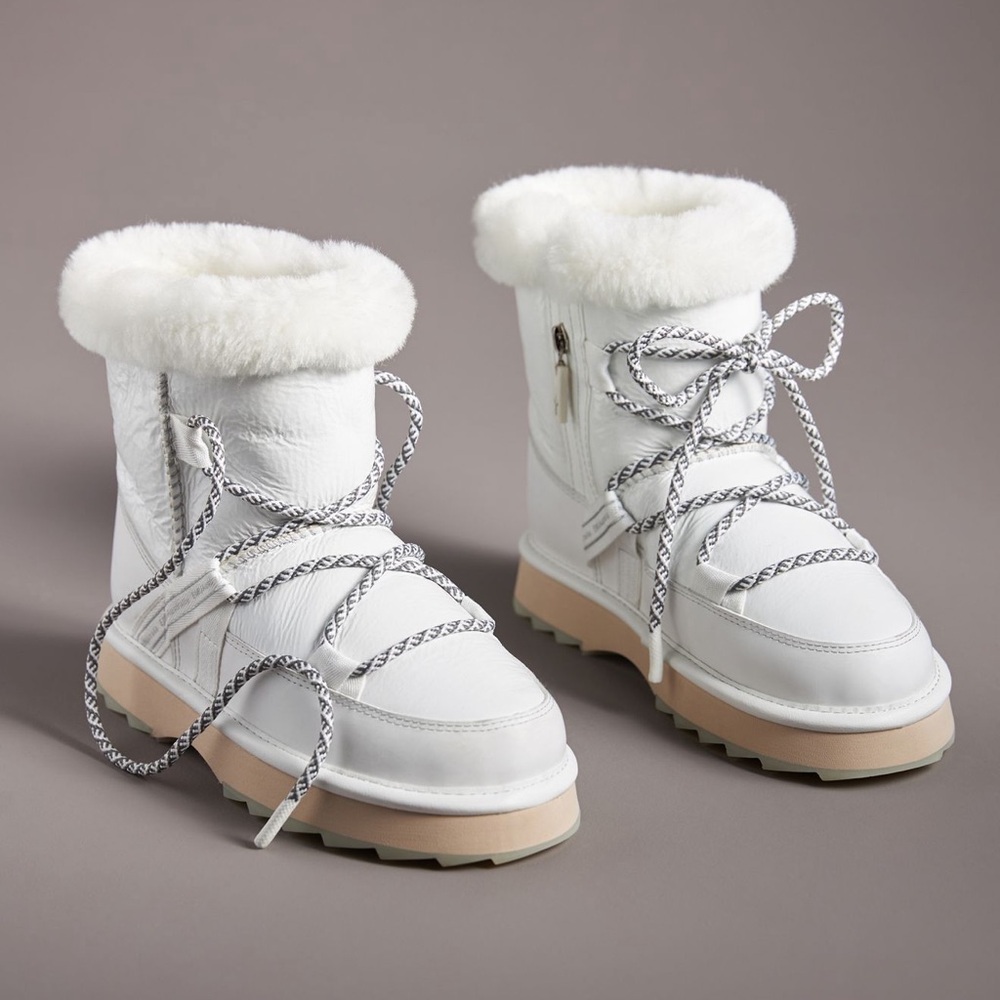 EMU Australia Blurred Glossy White Winter Boots with Faux Fur